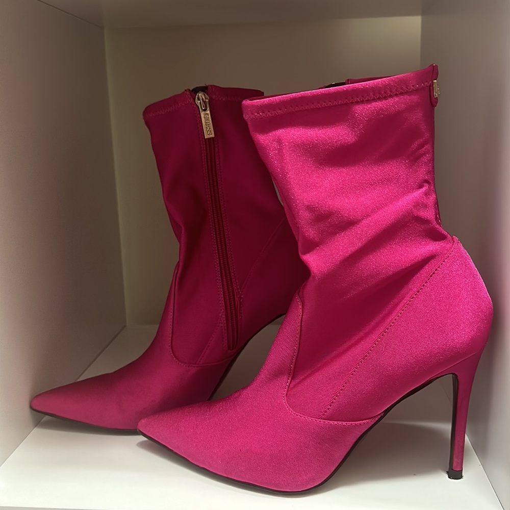 Hot pink guess boots